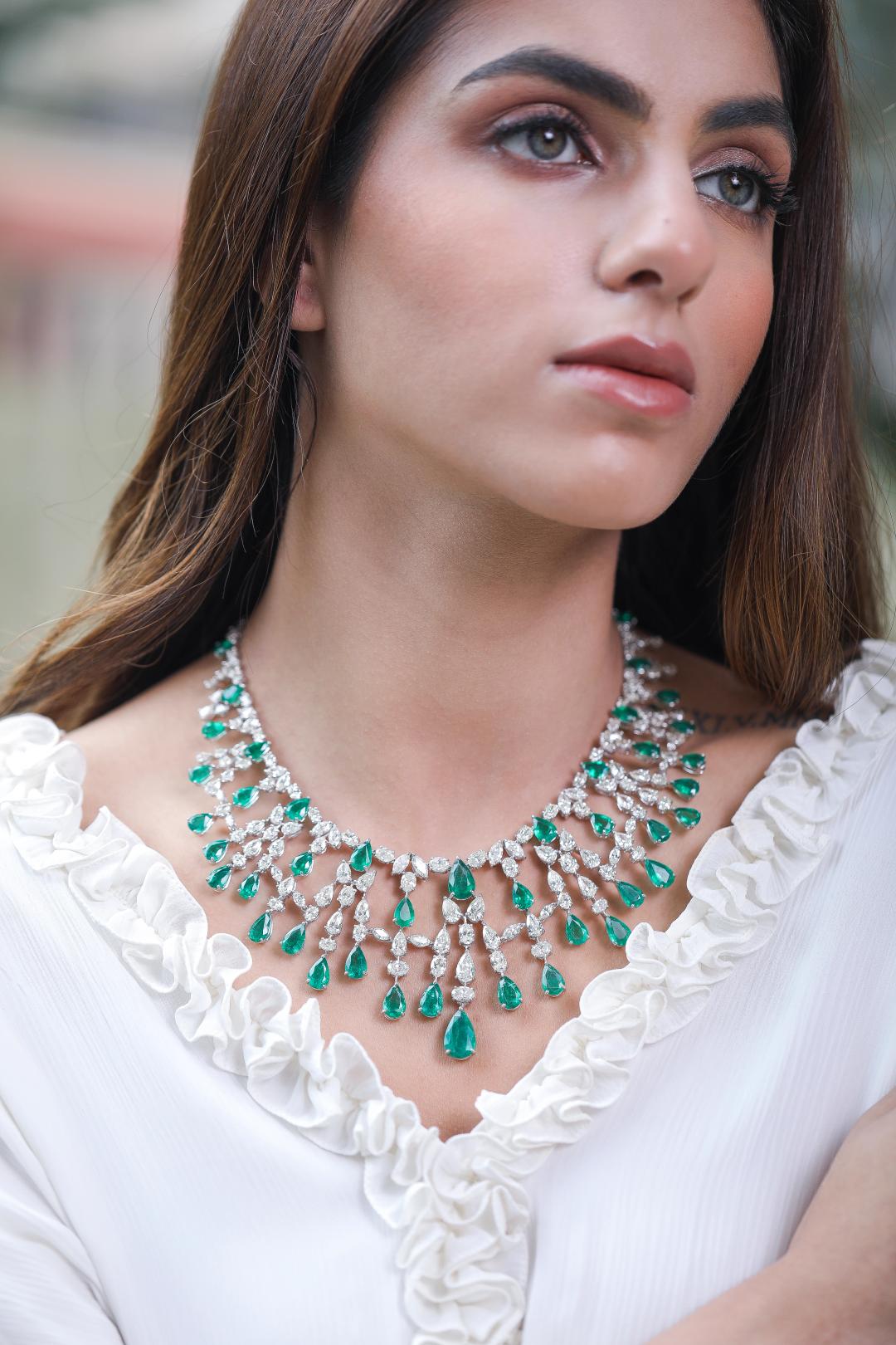 LILI' PEAR ZAMBIAN EMERALDS & PEAR DIA NECKLACE